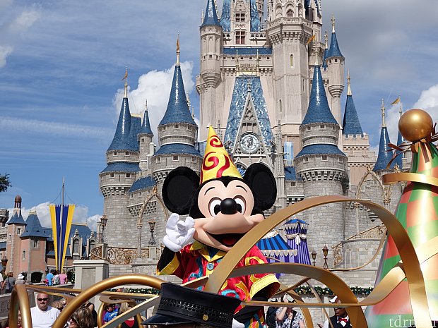【海外ディズニー】ツアーと個人手配どちらで行くべき? 自己診断チャートを作ってみた