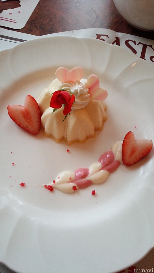 ホワイトチョコレートとレモンムース♡