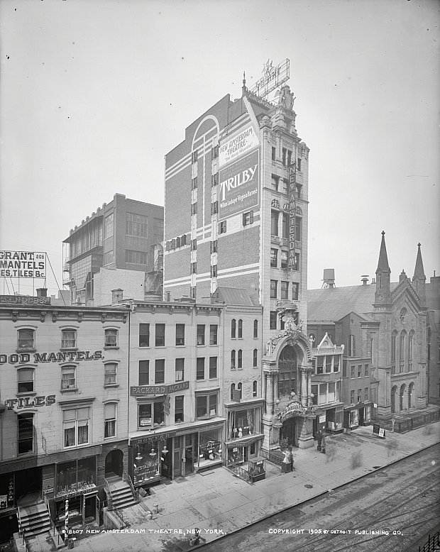 1905年5月に撮影されたニューアムステルダム劇場の写真