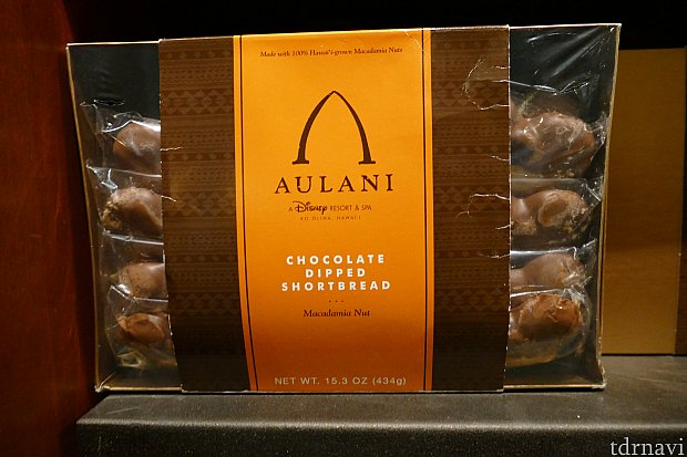 チョコディップショートブレッドハワイで有名な“ビッグアイランドキャンディーズ”とのコラボ商品のようです。