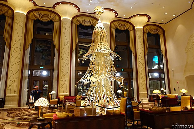 上海ディズニーランドホテルのクリスマスツリー