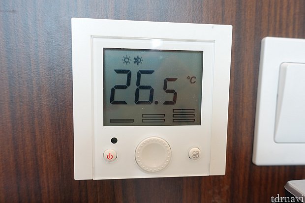 エアコンはお好みでON/OFF、設定温度を調整できます。