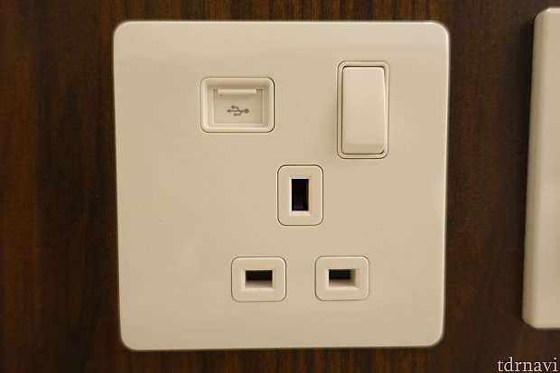 スイッチをONにしないと電源は供給されませんのでご注意を。