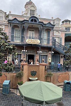 スリルのあるアトラクション in ディズニーランド（アナハイム）