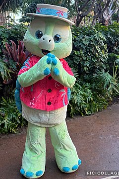キャラクターにサインを貰おう！（アウラニ）