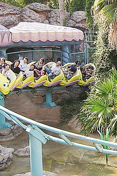 ディズニージオラマップ　マーメイドラグーン　フライングフィッシュコースター フランダーのフライングフィッシュコースター l ミッキーに恋して