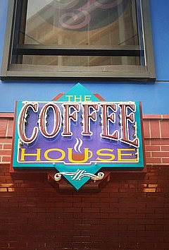 グーフィーズ・キッチン | ディズニーランド・リゾート（アナハイム