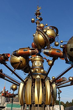 オービトロンの場所 | ディズニーランド・パリ