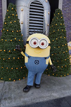 色んなキャラに会える！今ならクリスマスバージョンも