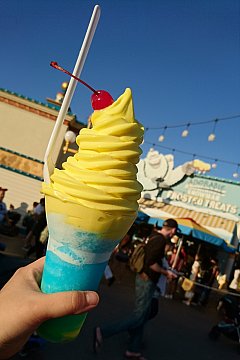 食べ歩きフード In カリフォルニア アドベンチャー