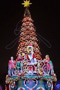 ノリノリでおすすめなショー！「ミッキーアンドフレンズ クリスマス