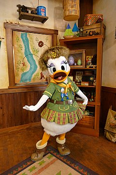 ディズニー ウッドチャック トゥーン デイジー 💚🤍🤎🤍💚 ♡ ♡ きゅんぽー！！！！😍🩷 #tokyodisneyresort