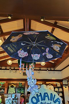 ダッフィーフレンズの100周年グッズ（アウラニ）