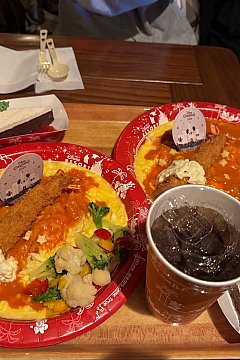 グランマさま専用 クリッターカントリーの仲間達がグランマサラの為に作ったレストラン