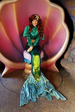 東京ディズニー シー アリエル グリーティンググロット オープン記念 シンブル フォト台紙がリニューアル☆アリエルのグリーティンググロットで