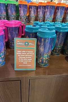 【新品未使用】WDW 　エプコットフラワー＆ガーデン　2022限定ピンバッジ WEB限定/THEATRE PRODUCTS】2WAYガーデンバッグ | PUAL CE CIN