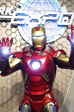 【香港ディズニー限定】アイアンマン ライトアップ グローブ アイアンマン手袋ライト Led コスプレおもちゃ ML 伝説アイアン