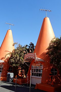 ラジエーター・スプリングス・レーサー | カリフォルニア
