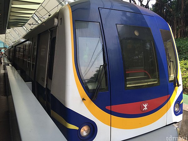 香港ディズニー　MTR タオルかけ　吊り革 香港ディズニー MTR タオルかけ 吊り革 地下鉄 | 香港