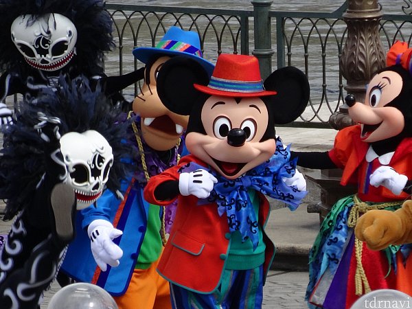 ミッキー様 ブリリアントレフィル サンスクリーン SPICARE V3 【正規品