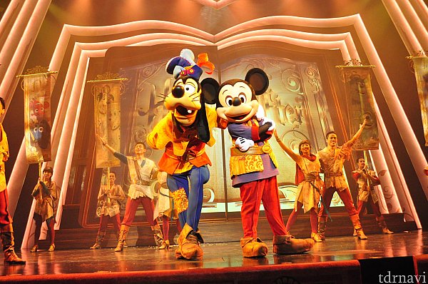 ディズニーランド　ミッキー　ブックエンド s2535793-01.jpg