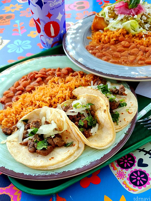 パラダイス・ガーデン・グリル | カリフォルニア・アドベンチャーの