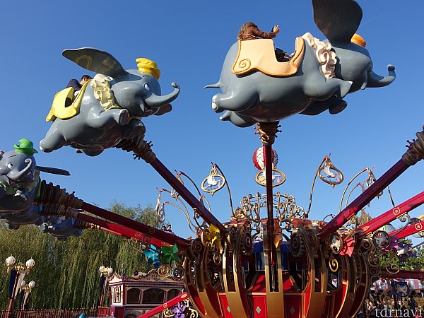 おまとめ確認用 ディズニー 空飛ぶダンボ ダンディ・クロウ ピンバッジ 空飛ぶダンボ | ディズニーランド・パリのクチコミ