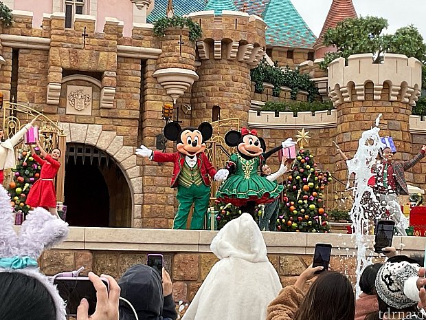 リーナ・ベルがショーデビュー！？香港ディズニーランドの