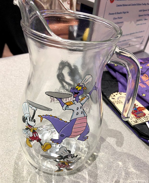 続いては、パスホルダー(年パス所有者)限定グッズ。ウォーターピッチャーはエプコットの人気キャラクターのフィグメントが。