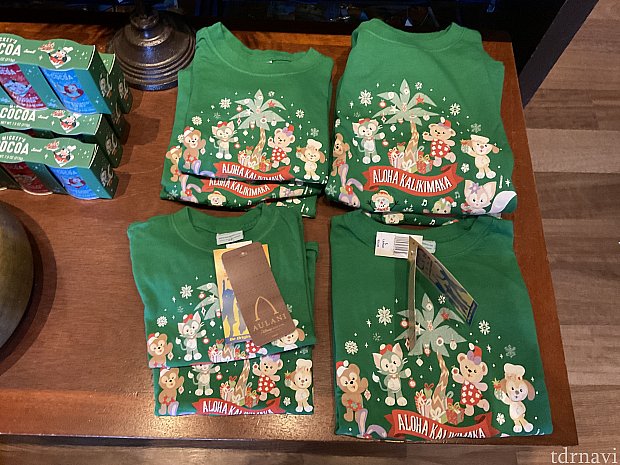 数は少ないけどどれもかわいい！アウラニ限定クリスマスグッズ