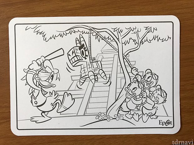 裏は塗り絵になってます。