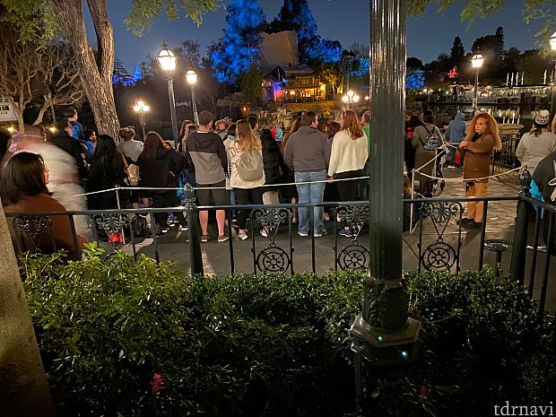 Mark Twain号が登場しない時もあります ファンタズミック カリフォルニア