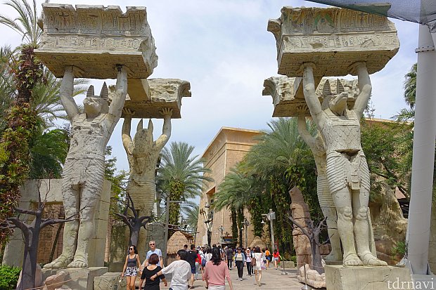 「古代エジプト」エリアのスケールが素晴らしい!