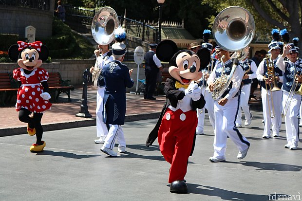 MICKEY'S MARCHING BAND　マーチングバンド Disney
