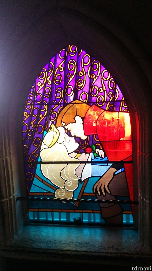 27e6736eeacd749ad7a8f9b4d16583