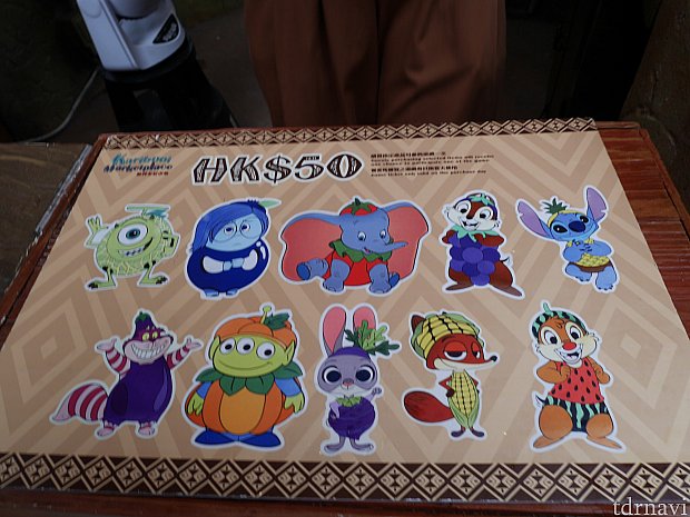 ゲームチケットを買うと、1枚好きなポストカードが選べます!今は10種類😆収集心がくすぐられそうでこわい……
日に日に種類が増えていっているようです!こちらは7月中旬の写真ですが、8月になってまた増えたみたい。