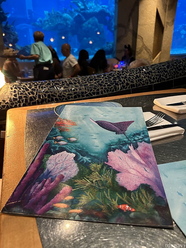 絵画 シーフード レストラン お魚見ながらお魚たべよ | コーラルリーフ・レストラン（フロリダ）