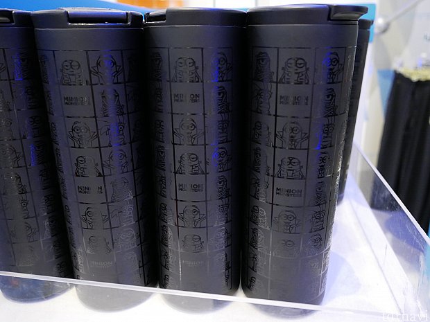 モンスターに仮装したミニオンのタンブラー
26SGD