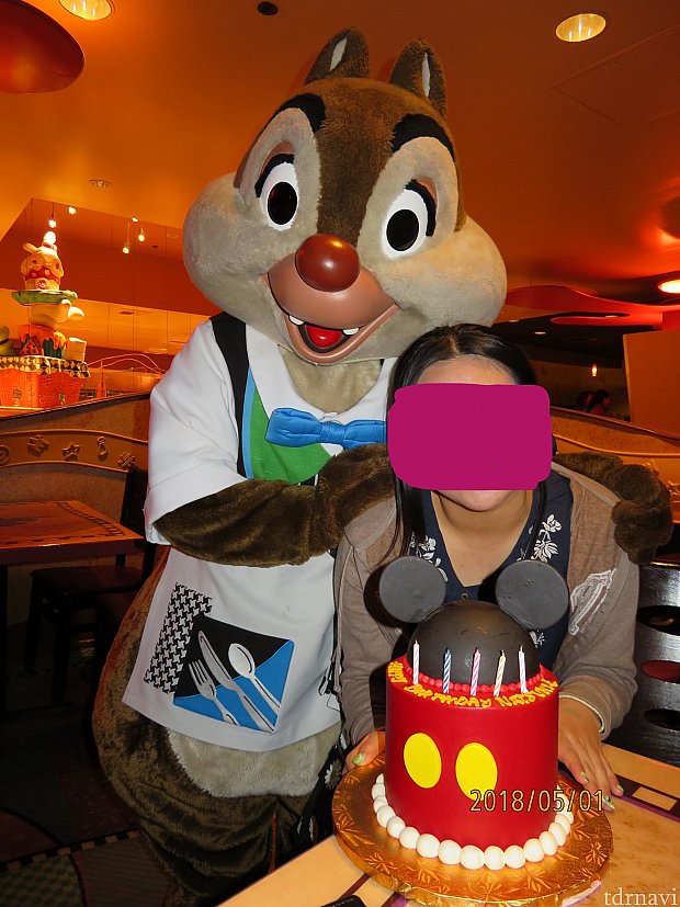 ディズニー ミッキー 海外 ケーキスタンド キッチン ダイニング インテリア バースデーケーキを予約してお祝いしてきました！ グーフィーズ