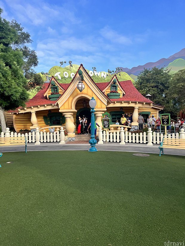 ミッキーの家のラジオ　ディズニーランド　トゥーンタウン ミッキーの家のラジオ ディズニーランド トゥーンタウン｜Yahoo!フリマ