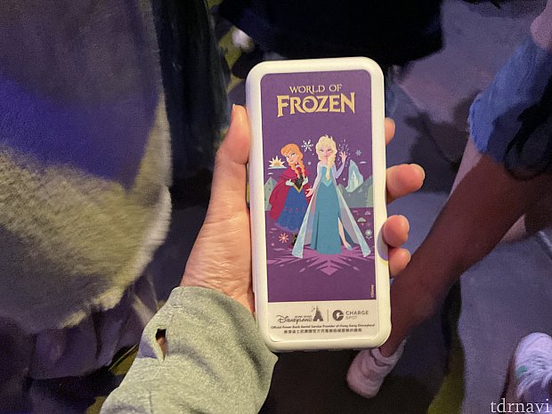 香港Disney ワールド・オブ・フローズン モバイルバッテリー 香港Disney ワールド・オブ・フローズン モバイルバッテリー