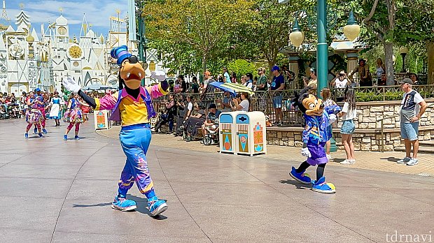 ディズニーパレード 850261_n.jpg