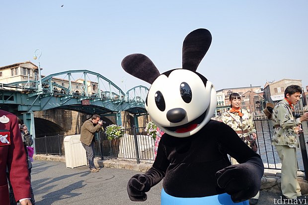 海外パーク キャスト限定 オズワルド イヤーハット Disney PARKS/ディズニーパークス・Oswald the Lucky/オズワルド