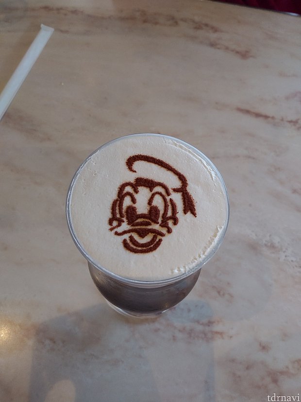 カフェモカ、ドナルドバージョンです!
テンション上がりました★