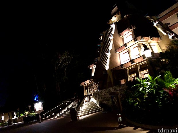 2時間のイベントも、もう残り30分。平日の夜と言うこともあり、さすがに人もまばらになってきました