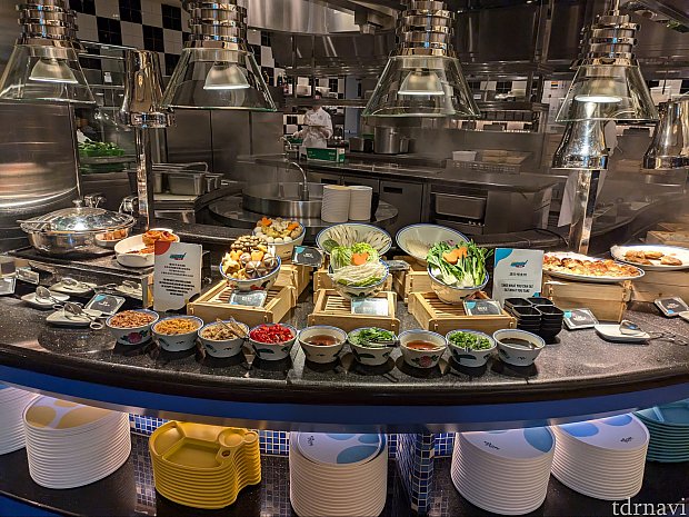 ビュッフェ　ボーリウの港 ビュッフェ ボーリウの港 ビュッフェ ボーリウの港 TINKUY BUFFET