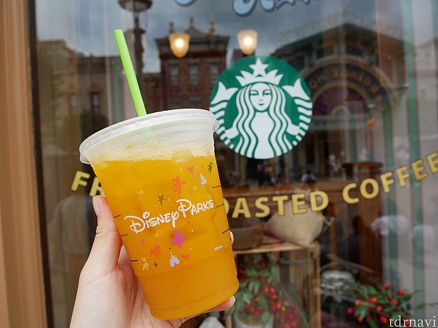 Iced shaken juiced TEAのマンゴーは美味しかったです😌✨味には満足です!
ストローは紙で出来ているので、長時間放置するとふにゃふにゃするので注意してください!
