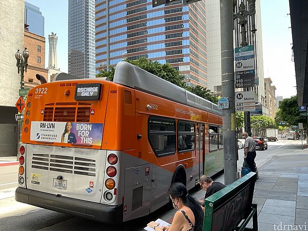 ロサンゼルス市内まで2ドル！？アナハイムから路線バスで出かけ