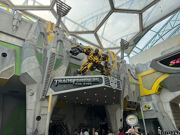 ユニバーサルスタジオシンガポール限定 TRANSFORMERS コンボイ USS(ユニバーサル・スタジオ・シンガポール)に行ってみた①