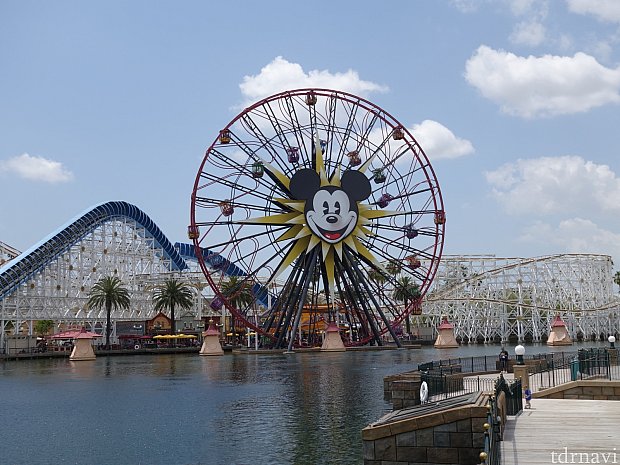 見た目はカワイイけどホントに酔う！ ピクサー・パル・ア・ラウンド